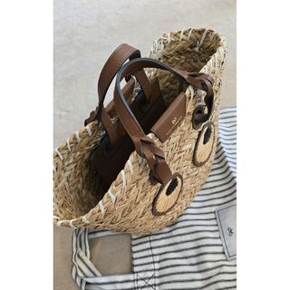 ANYA HINDMARCH(かごバッグ/ストローバッグ)のフリマアイテム一覧 ANYA HINDMARCH(かごバッグ/ストローバッグ)のフリマアイテム一覧