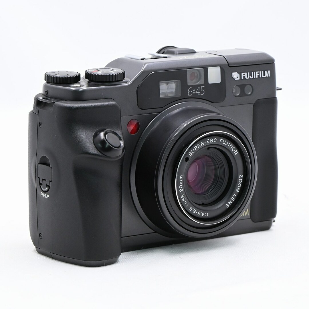 富士フイルム - FUJIFILM GA645Zi Professional ブラックの通販 富士フイルム - FUJIFILM GA645Zi Professional ブラックの通販