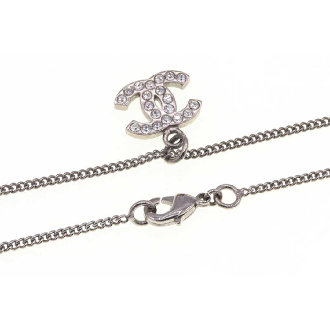 CHANEL - シャネル ネックレス ココマーク A28942 シルバーの CHANEL - シャネル ネックレス ココマーク A28942 シルバーの