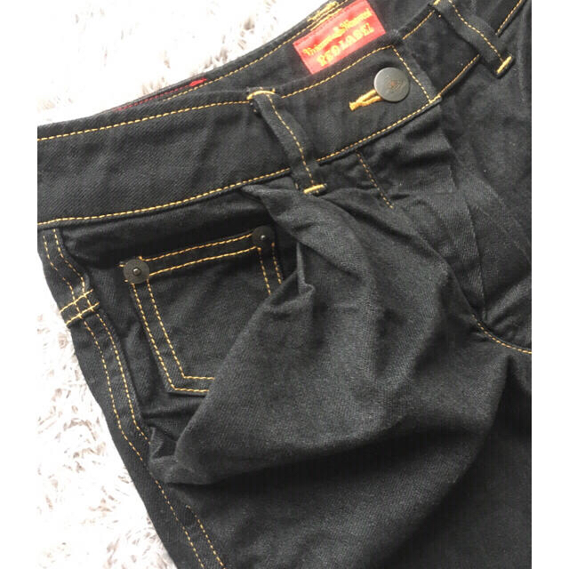 Vivienne Westwood(ヴィヴィアンウエストウッド)の5/8再値下げ！！Vivienne Westwood DENIM レディースのパンツ(デニム/ジーンズ)の商品写真