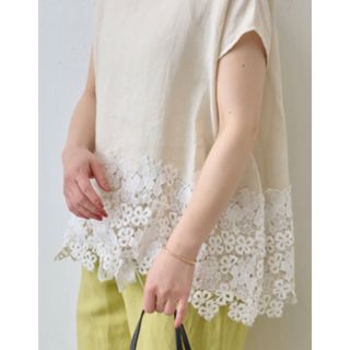 BEARDSLEY(シャツ/ブラウス(半袖/袖なし))のフリマアイテム一覧 BEARDSLEY(シャツ/ブラウス(半袖/袖なし))のフリマアイテム一覧