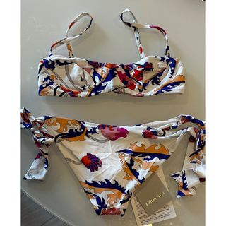 EMILIO PUCCI(水着)のフリマアイテム一覧 EMILIO PUCCI(水着)のフリマアイテム一覧