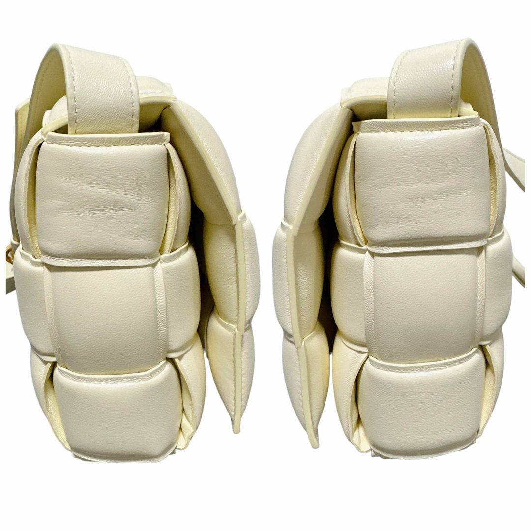 BOTTEGA VENETA - 未使用 ボッテガヴェネタ パデットカセット BOTTEGA VENETA - 未使用 ボッテガヴェネタ パデットカセット