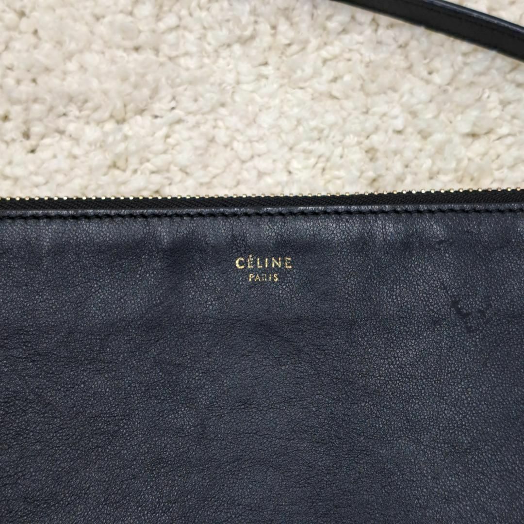CELINE セリーヌ ショルダーバッグ トリオ 旧ロゴ 黒 レザー CELINE セリーヌ ショルダーバッグ トリオ 旧ロゴ 黒 レザー