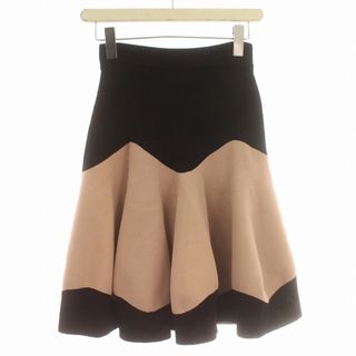 Alexander McQueen(スカート)のフリマアイテム一覧 Alexander McQueen(スカート)のフリマアイテム一覧