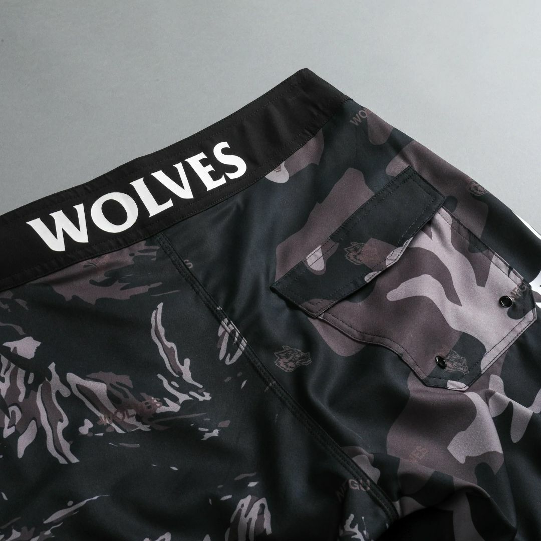 Darc Sport WOLVES NO WEAPON STAGE SHORTSの通販 by Darc Sport WOLVES NO WEAPON STAGE SHORTSの通販 by