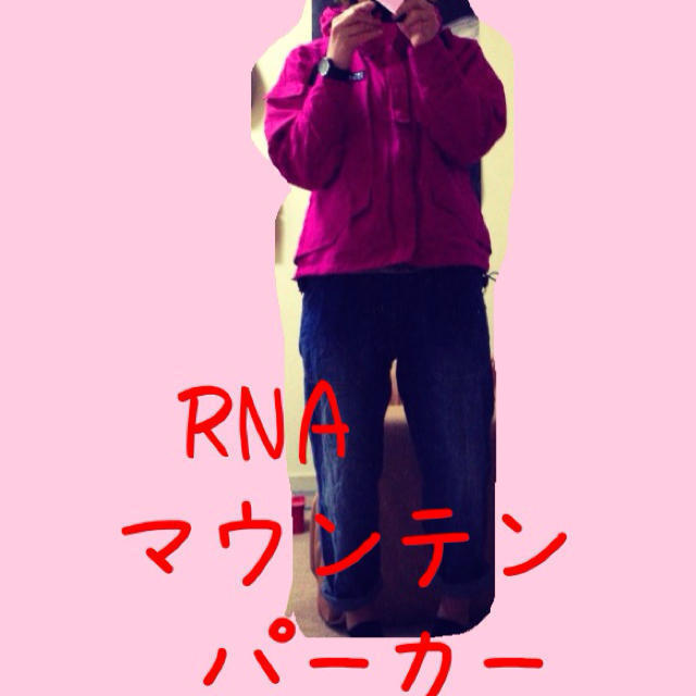 RNA(アールエヌエー)のRNAマウンテンパーカー レディースのトップス(パーカー)の商品写真
