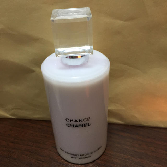 CHANEL(シャネル)のCHANEL ボディローション コスメ/美容のボディケア(ボディローション/ミルク)の商品写真