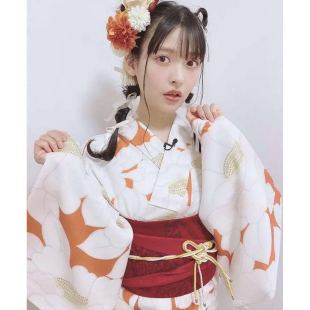 芸能人着用!新品浴衣【和風館】大柄の椿☆お単衣としても♪の 芸能人着用!新品浴衣【和風館】大柄の椿☆お単衣としても♪の