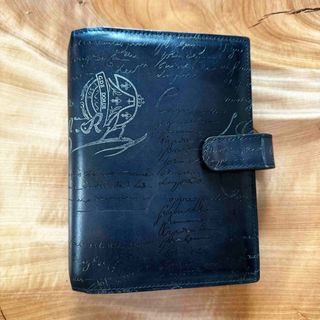 BERLUTIのフリマアイテム一覧 BERLUTIのフリマアイテム一覧