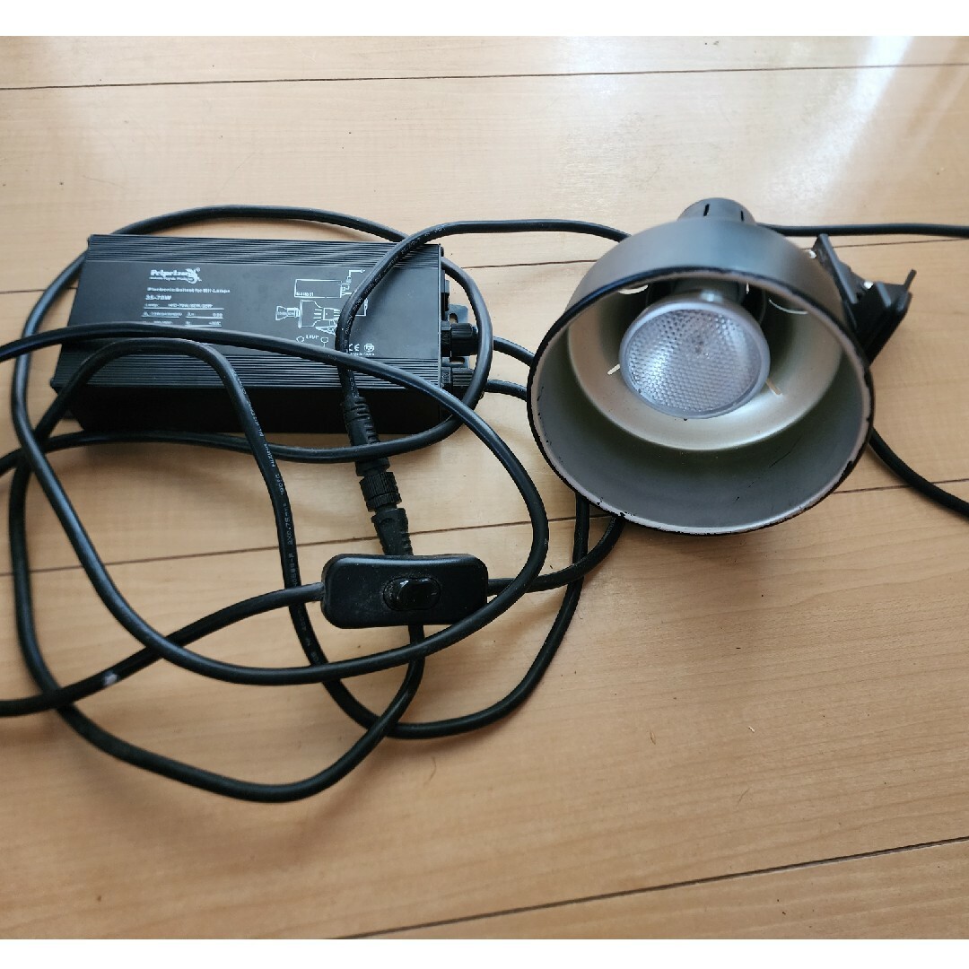 PICA 厳つく ピカコーポレーション 二灯式育成灯 FHA-PL20 PICA 厳つく ピカコーポレーション 二灯式育成灯 FHA-PL20