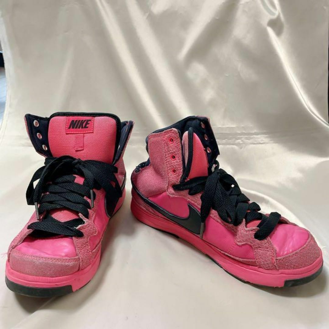 NIKE - NIKE AIR ナイキ エア ピンク ハイカット スニーカーの NIKE - NIKE AIR ナイキ エア ピンク ハイカット スニーカーの