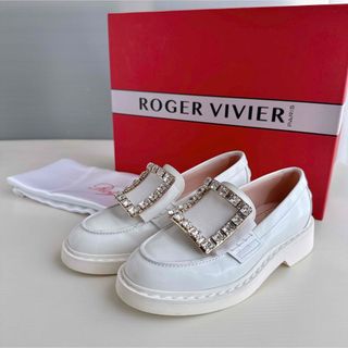 ROGER VIVIER(ローファー/革靴)のフリマアイテム一覧 ROGER VIVIER(ローファー/革靴)のフリマアイテム一覧