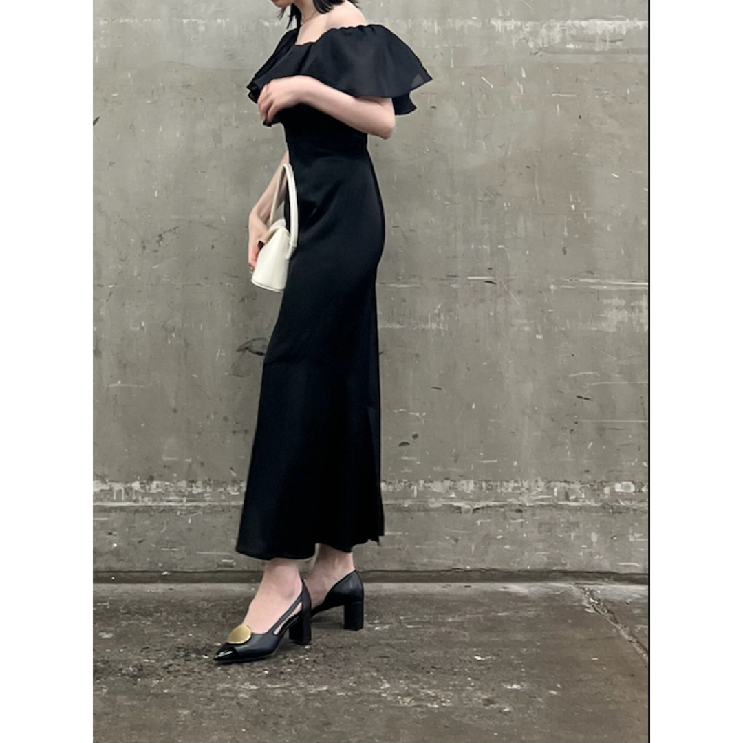 FRAY.ID アシメラッフルサテンドレス FRAY.ID アシメラッフルサテンドレス