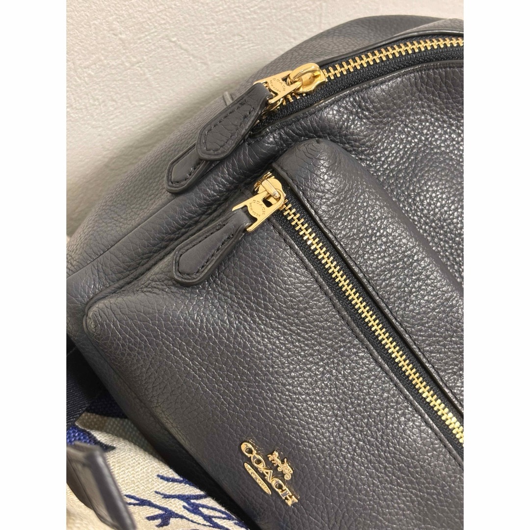 COACH - コーチ ミニリュック ネイビーの通販 by konnichiwa COACH - コーチ ミニリュック ネイビーの通販 by konnichiwa