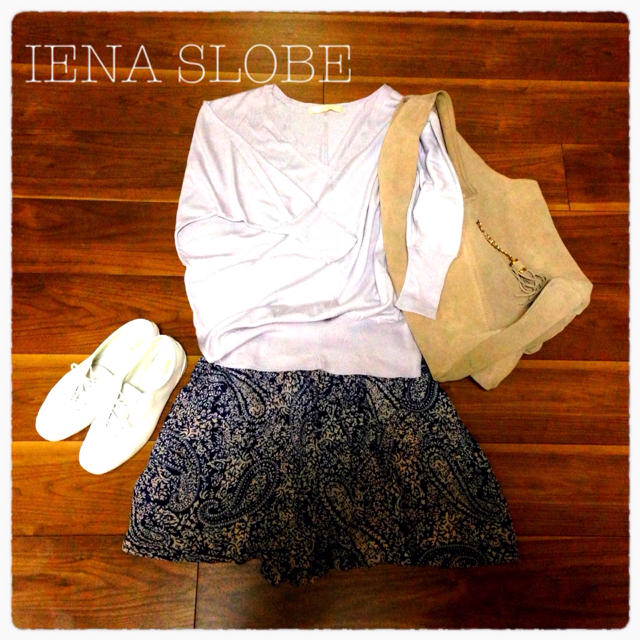 SLOBE IENA(スローブイエナ)のVネックニュアンスプルオーバー レディースのトップス(ニット/セーター)の商品写真