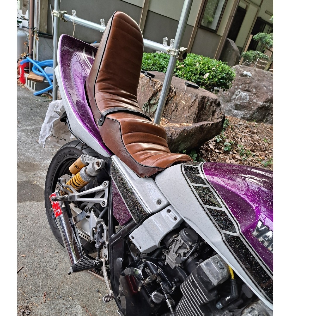 xjr400 4hm シート 三段シート 前期用? チョビ三段の通販 by 丸 xjr400 4hm シート 三段シート 前期用? チョビ三段の通販 by 丸