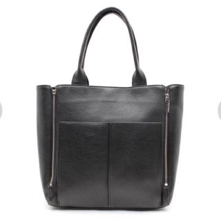 チャールズアンドキース(Charles and Keith)のcharles&keith A4入る トートバッグ(トートバッグ)