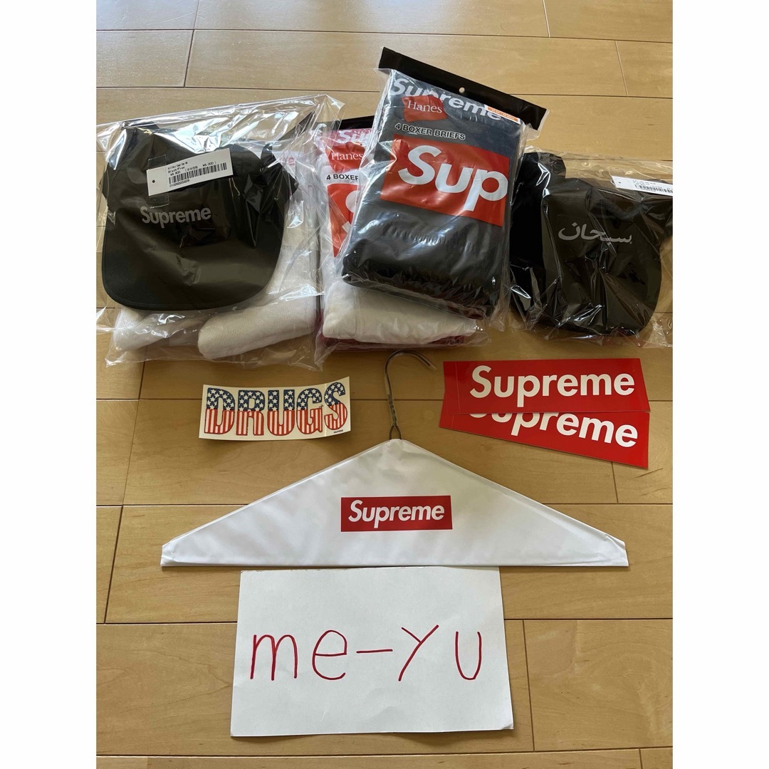 Supreme - シュプリーム ヘインズ ボクサー パンツ 白黒セット Supreme - シュプリーム ヘインズ ボクサー パンツ 白黒セット