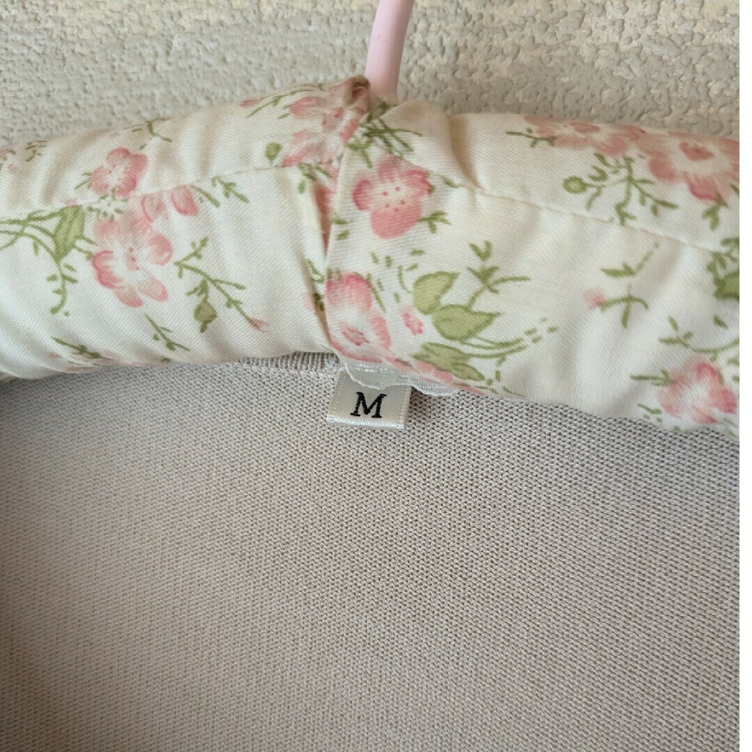 カーディガン　M レディースのトップス(カーディガン)の商品写真