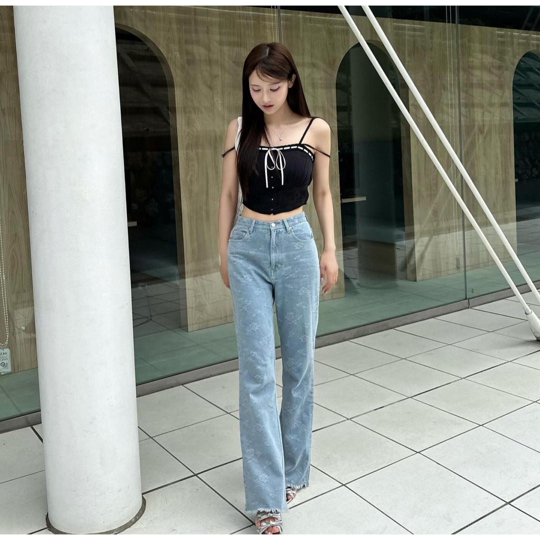 完売イロン YILON Little rose high-waist デニム レディースのパンツ(デニム/ジーンズ)の商品写真