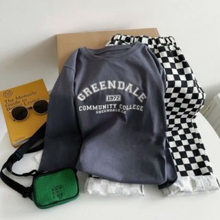 【韓国子供服】ロゴロンＴ チャコールグレー 120cm(Tシャツ/カットソー)