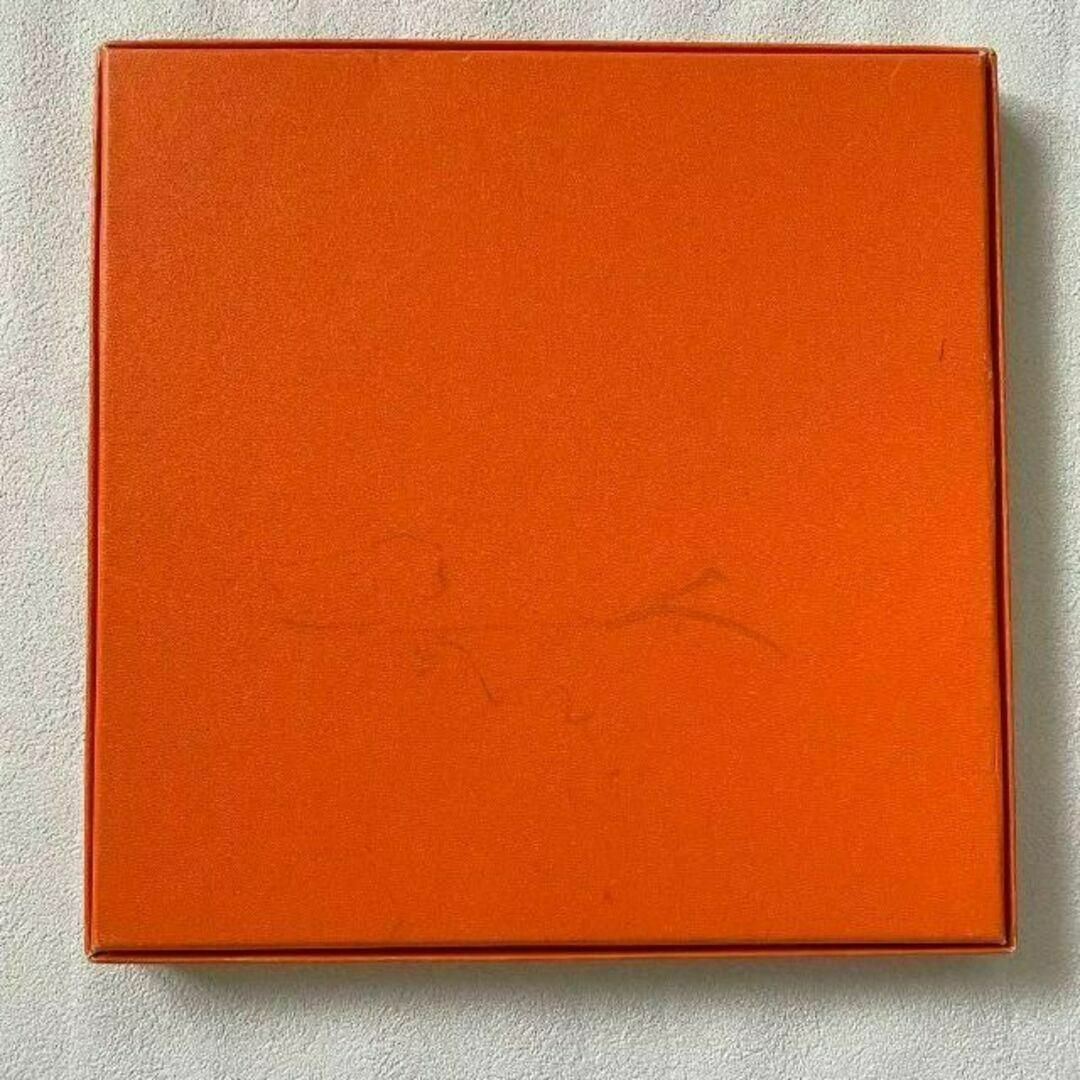 HERMES - 超美品 未使用 HERMES エルメス スカーフ プチカレ 45 HERMES - 超美品 未使用 HERMES エルメス スカーフ プチカレ 45
