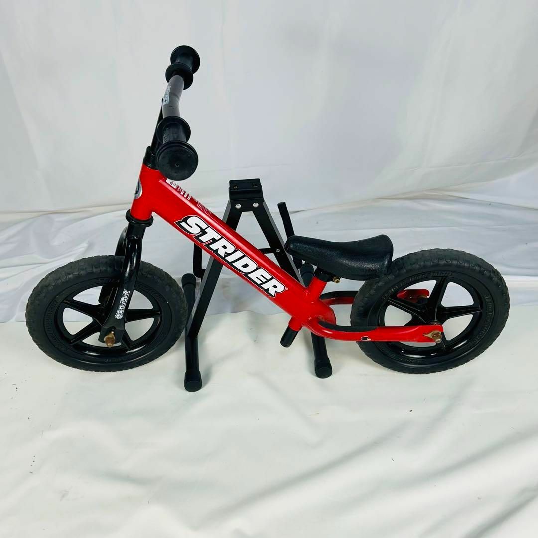 ストライダー STRIDER スポーツモデル レッド 12型 ランニングバイク ストライダー STRIDER スポーツモデル レッド 12型 ランニングバイク