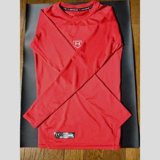 アンダーアーマー(UNDER ARMOUR)のアンダーアーマー　コンプレッションシャツ　長袖　レッド　ジュニア150(ウェア)