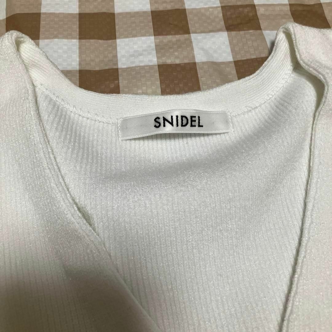 ✨訳あり大特価✨ 【SNIDEL】ペプラムパフカーディガン ホワイト ✨訳あり大特価✨ 【SNIDEL】ペプラムパフカーディガン ホワイト