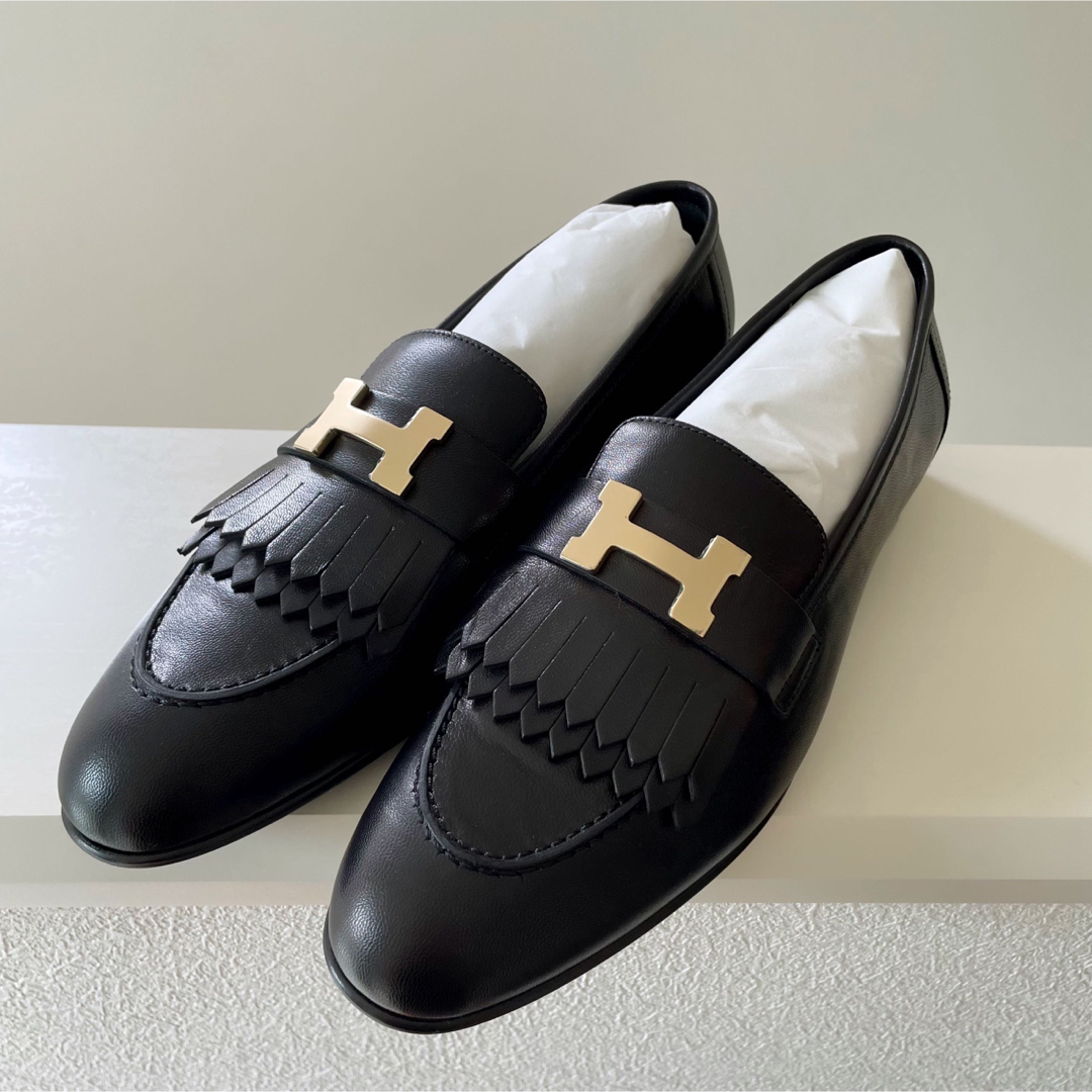 HERMES - HERMES モカシン ロワイヤル ブラック ゴールド金具 38 HERMES - HERMES モカシン ロワイヤル ブラック ゴールド金具 38