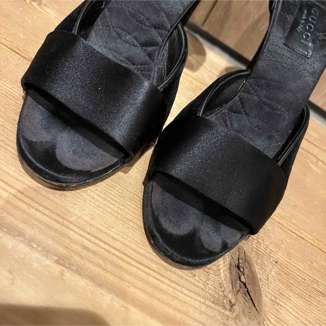 GUCCI - グッチ GUCCI スエード×サテン ヒール サンダル 36 GUCCI - グッチ GUCCI スエード×サテン ヒール サンダル 36