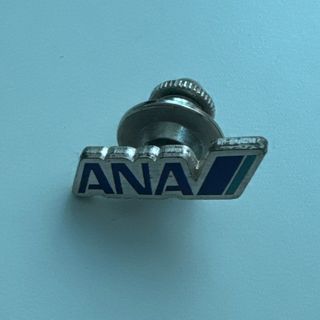 ANA(全日本空輸) - ANA 全日空 社章 の通販|ラクマ ANA(全日本空輸) - ANA 全日空 社章 の通販|ラクマ