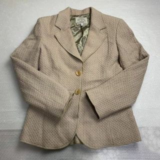 【美品】GIORGIO ARMANI セットアップ ベージュ ダブルボタン 【美品】GIORGIO ARMANI セットアップ ベージュ ダブルボタン