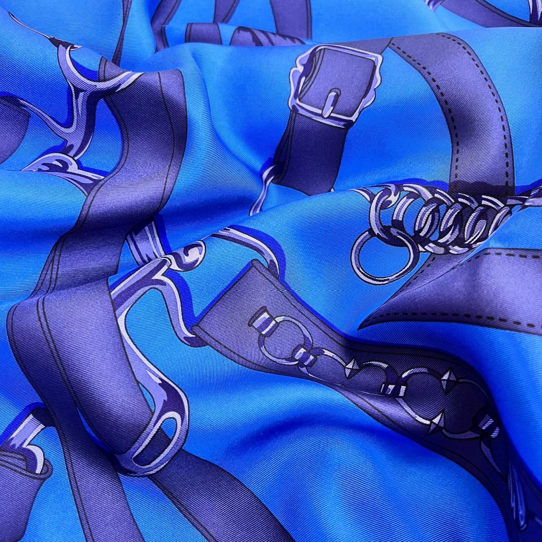 ☆HERMES☆新品タグ付☆カフタン☆最高級シルク☆ロング ☆HERMES☆新品タグ付☆カフタン☆最高級シルク☆ロング