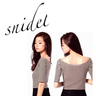 スナイデル(SNIDEL)の新品♡snidel tops♡送込み(Tシャツ(長袖/七分))