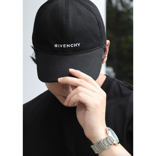 GIVENCHY(キャップ)のフリマアイテム一覧 GIVENCHY(キャップ)のフリマアイテム一覧