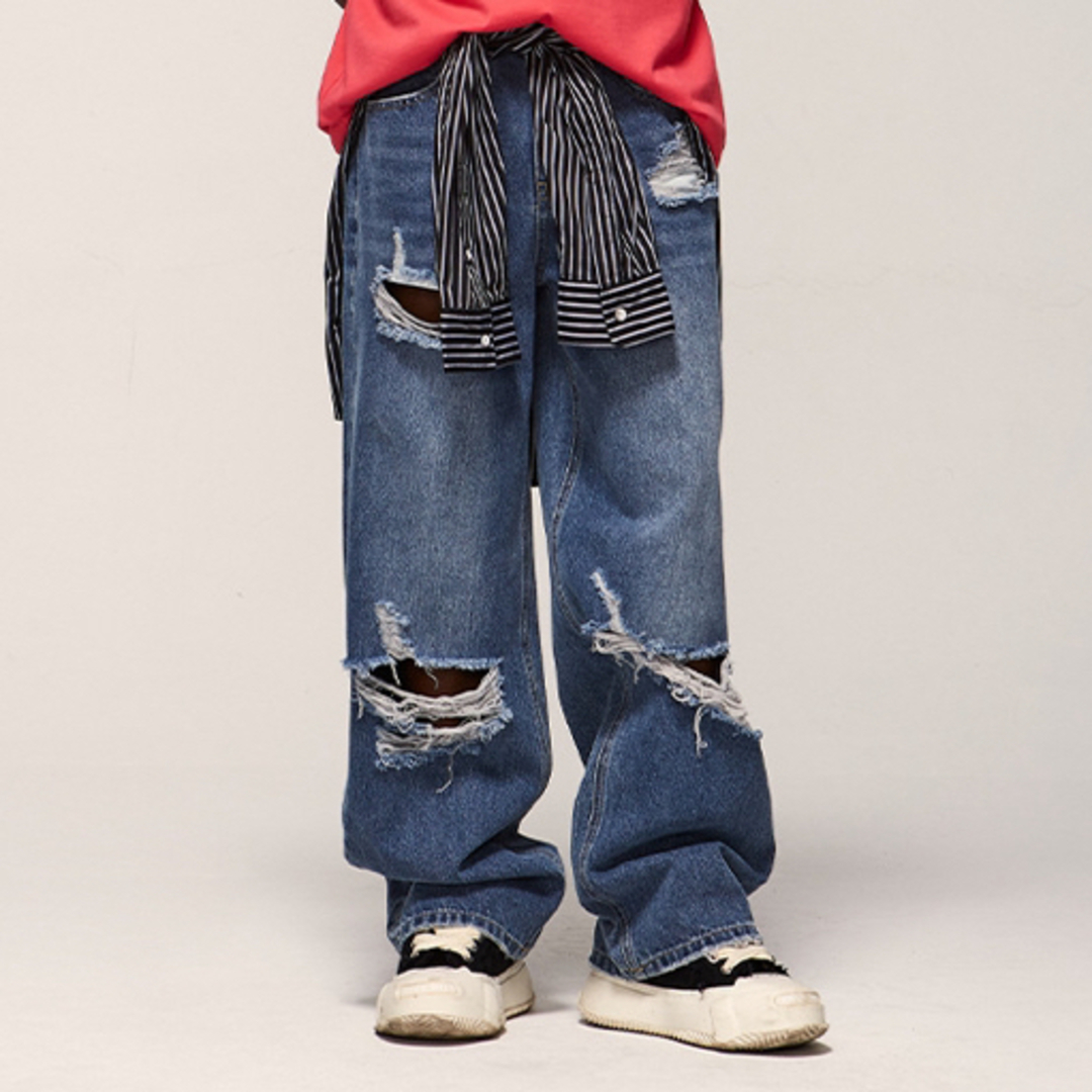 BALENCIAGA - ハードダメージ バギーデニムパンツの通販 by BALENCIAGA - ハードダメージ バギーデニムパンツの通販 by