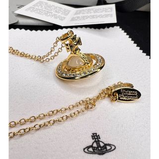 ヴィヴィアンウエストウッド(Vivienne Westwood)のヴィヴィアンウエストウッド　タイニーオーブネックレス(ネックレス)