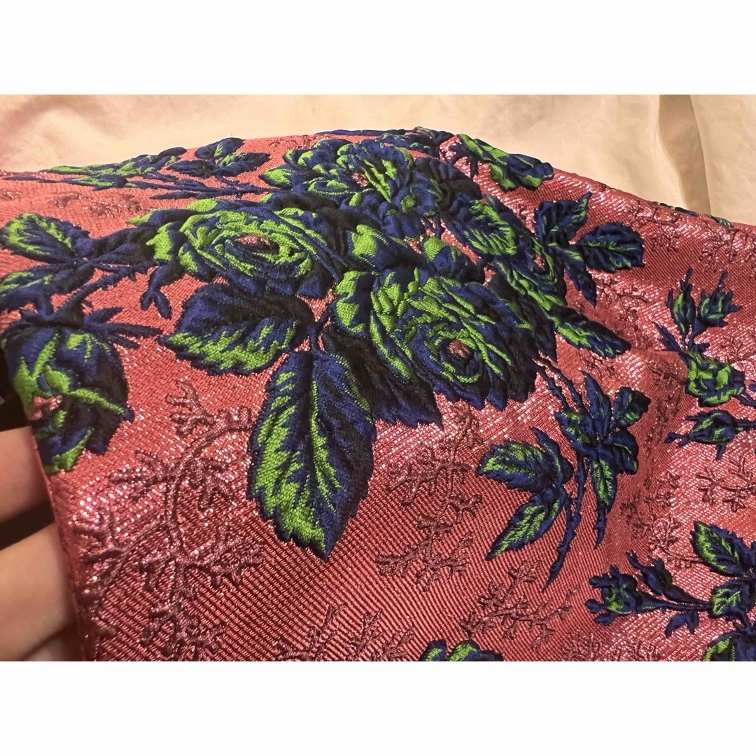 Gucci ) 激レア!グッチ ケープ ピンク ラメ フローラル Gucci ) 激レア!グッチ ケープ ピンク ラメ フローラル