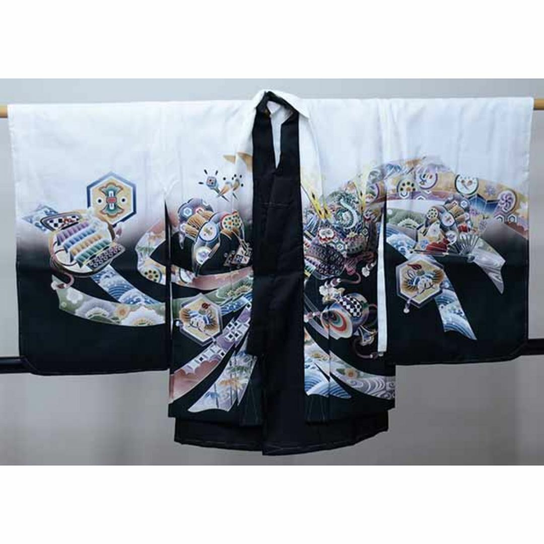 七五三 五歳 男児 羽織・着物・襦袢3点セット L 白地 兜 NO38776-2 七五三 五歳 男児 羽織・着物・襦袢3点セット L 白地 兜 NO38776-2