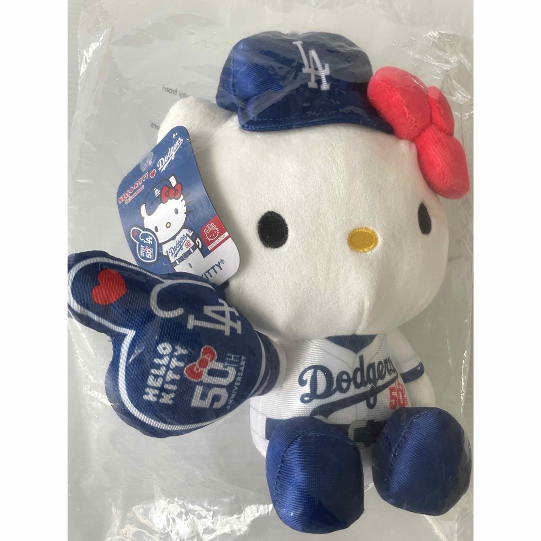 非売品 ハローキティ 50周年 丸っこい ドジャース コラボ 非売品 ハローキティ 50周年 丸っこい ドジャース コラボ