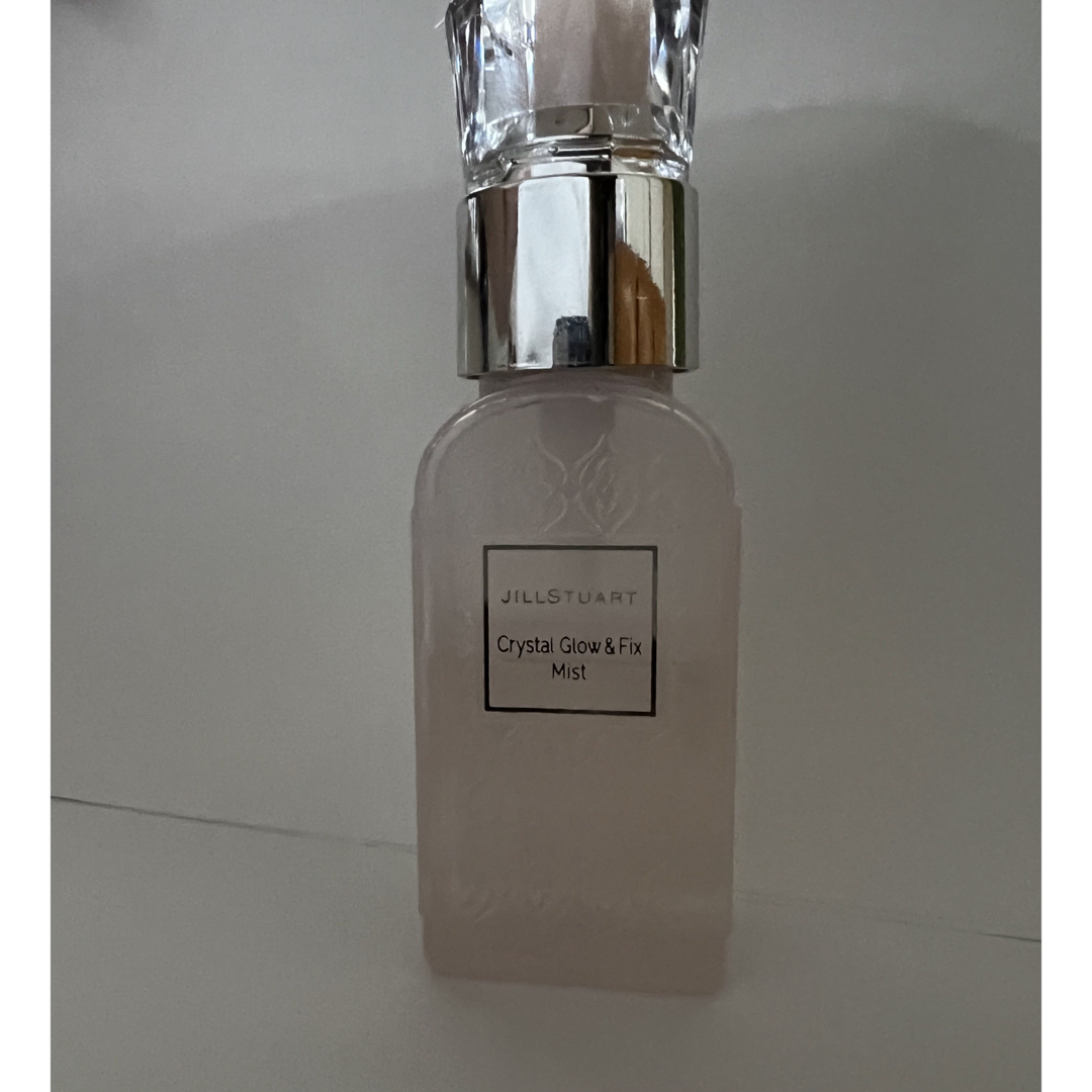 JILLSTUART(ジルスチュアート)のジルスチュアート クリスタル グロウ&フィックス ミスト 60ml コスメ/美容のスキンケア/基礎化粧品(化粧水/ローション)の商品写真