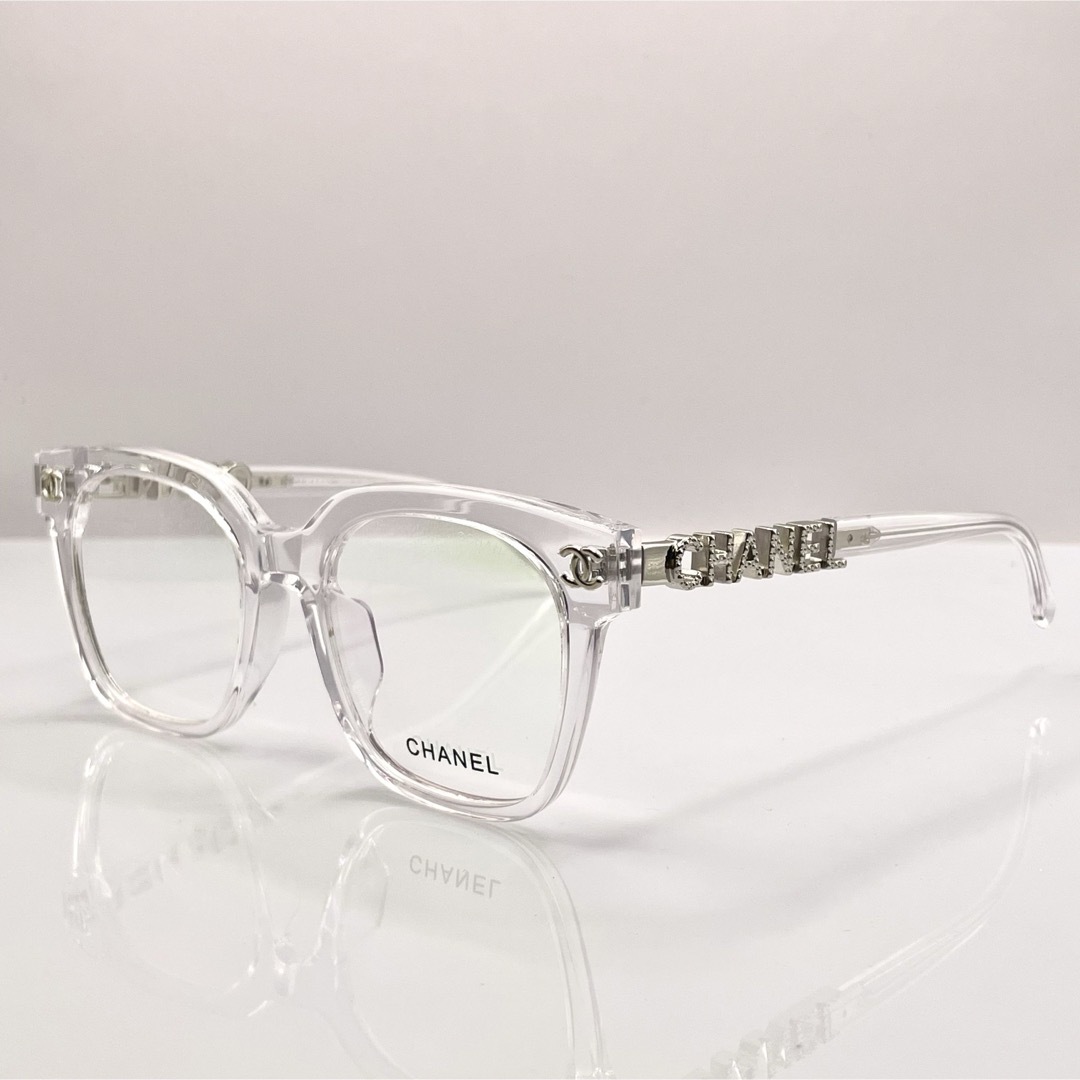 CHANEL 眼鏡用フレーム 新作テンプルCHANELロゴ付クリスタル CHANEL 眼鏡用フレーム 新作テンプルCHANELロゴ付クリスタル