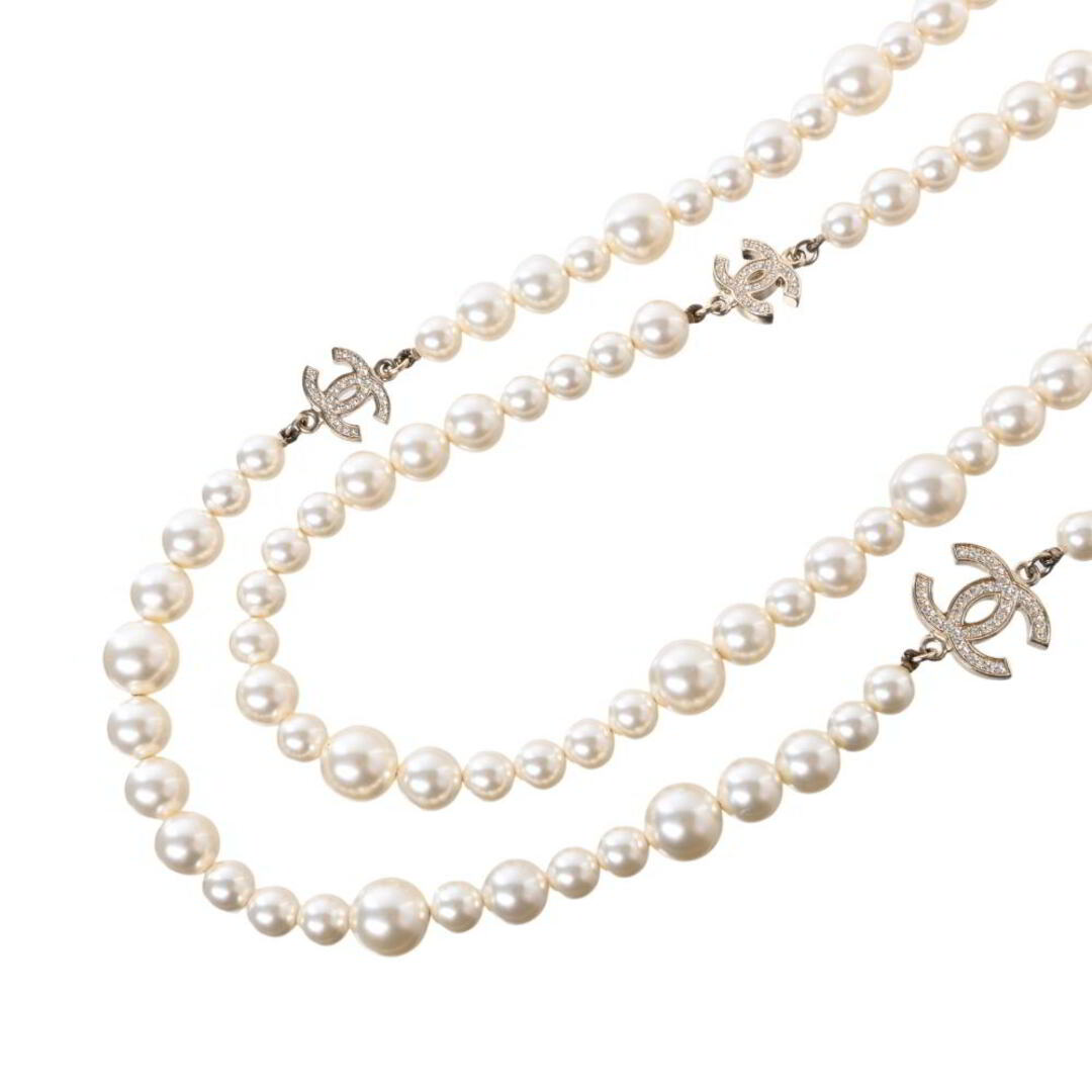 CHANEL - CHANELココマーク ラインストーン パール ネックレスの CHANEL - CHANELココマーク ラインストーン パール ネックレスの