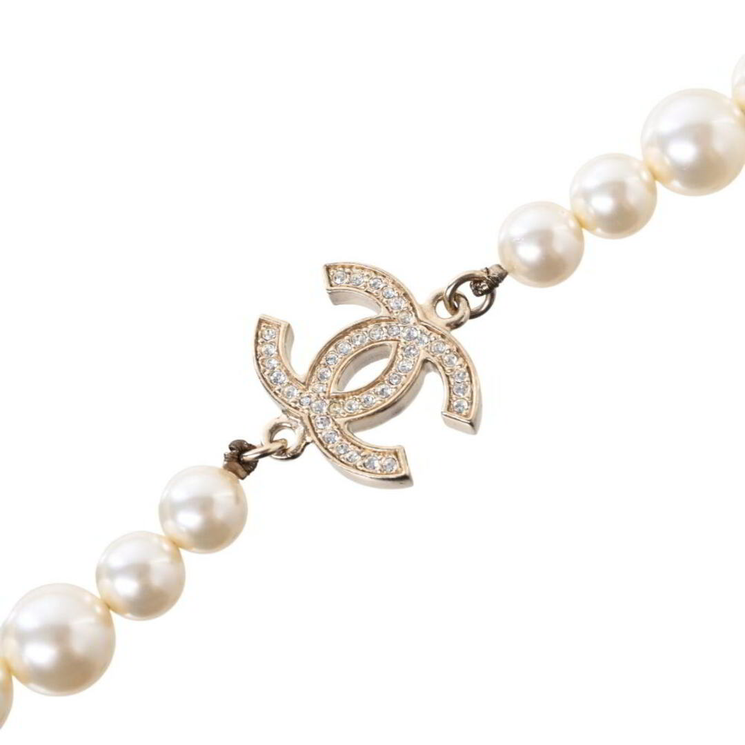 CHANEL - CHANELココマーク ラインストーン パール ネックレスの CHANEL - CHANELココマーク ラインストーン パール ネックレスの