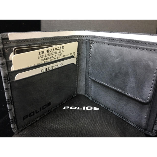 POLICE(ポリス)の正規代理店購入品新品未使用ポリス二つ折財布PA-58800-10上代12420円 メンズのファッション小物(折り財布)の商品写真