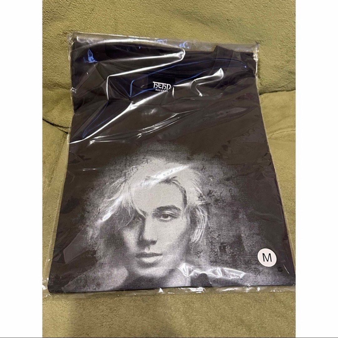 藤井風 Tシャツ Fujii Kaze オフィシャルグッズ black M 藤井風 Tシャツ Fujii Kaze オフィシャルグッズ black M