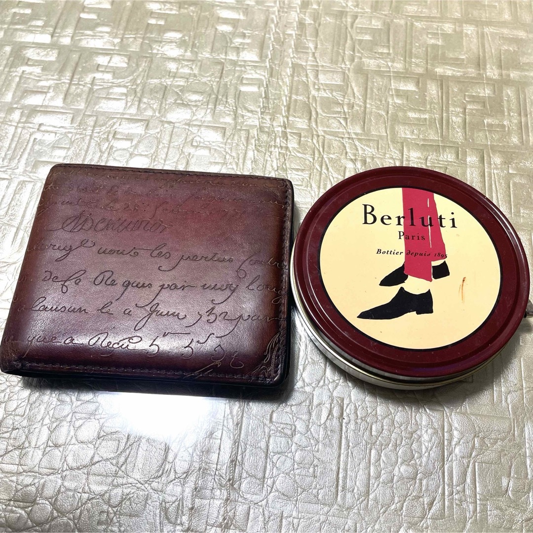 ベルルッティ マコレ 二つ折り財布 カリグラフィー メンズ財布 ベルルッティ マコレ 二つ折り財布 カリグラフィー メンズ財布