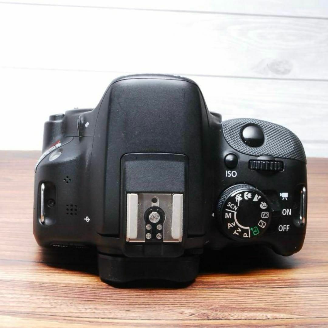 Canon(キヤノン)の✨付属品多数 軽量 ダブルズーム✨Canon Kiss X7 一眼レフカメラ スマホ/家電/カメラのカメラ(デジタル一眼)の商品写真